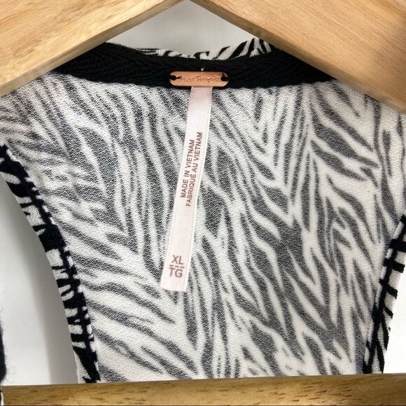 NEW Free People Coco V-Neck Zebra Animal Print Racerback Tank Top XL - Picture 6 of 12